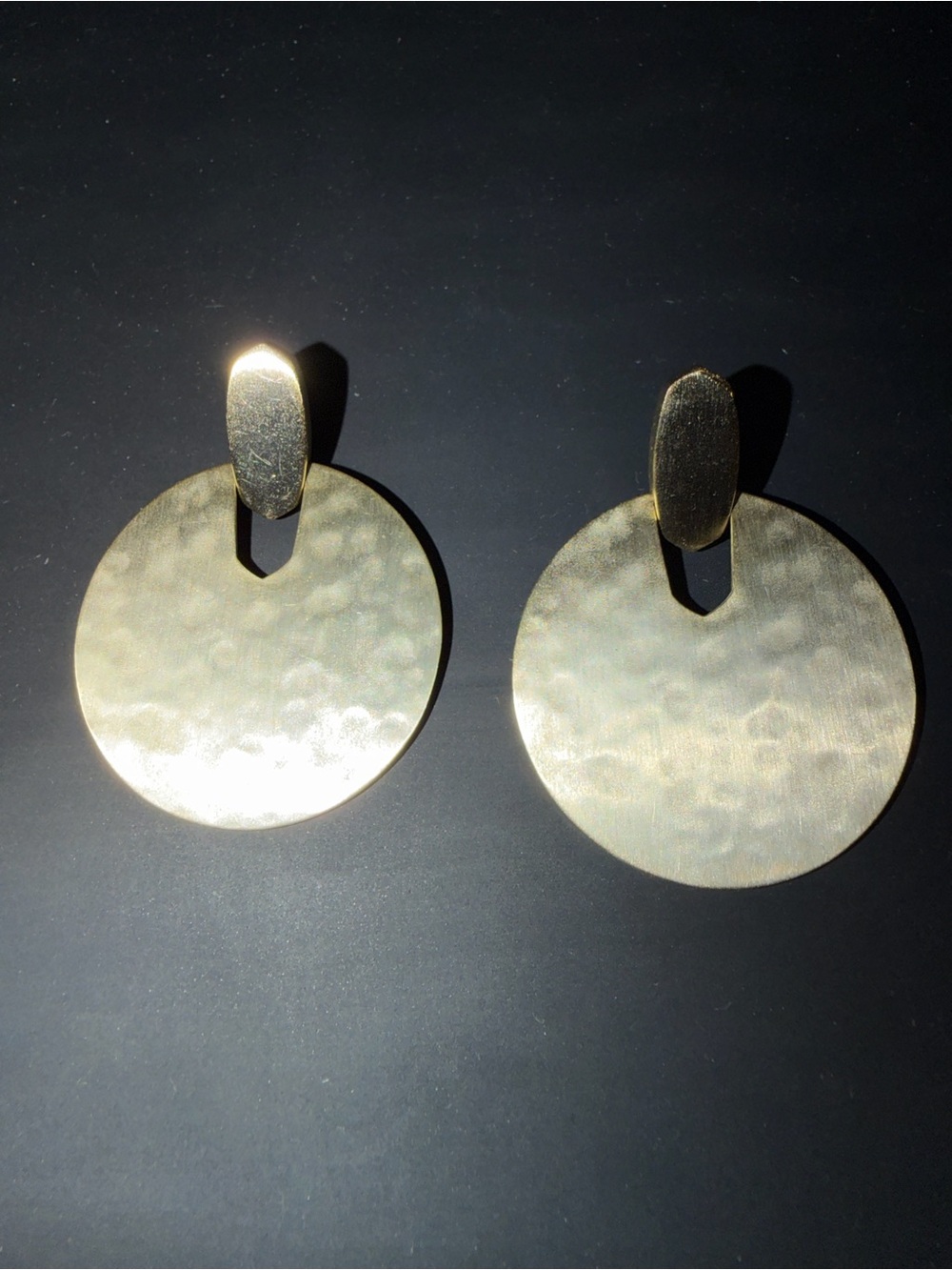 Kendra Scott Didi Hammered Disk statement earrings NEW